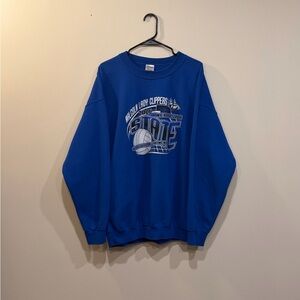 Gildan sweatshirt